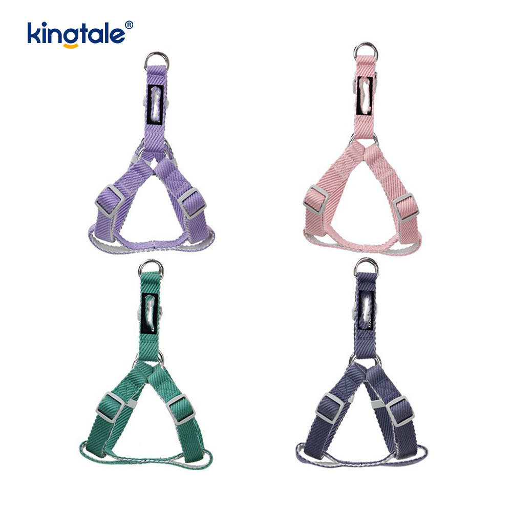 Personalisiertes OEM/ODM-Druckmuster-Hundegeschirr-Halsband-Leine-Set